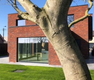 Moderne vrijstaande woning met tuin in een rustige omgeving. - Foto 4