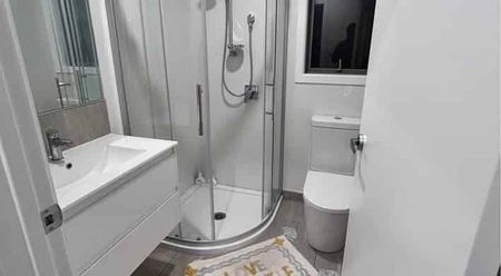 Furnished room in Rototuna hamiltonFlatmate wanted - Photo 5