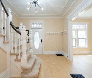 For Lease - 820 Colborne Street, Brantford, Ontario - Photo 1