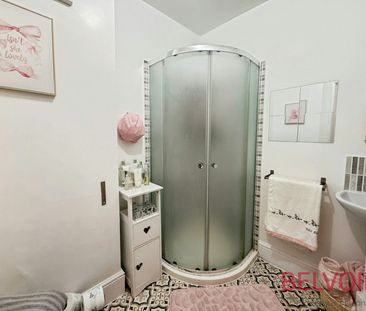 Flat to rent on - Photo 3