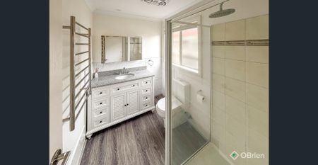 Stunning Family Home - Photo 4