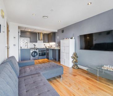 1 bedroom flat to rent - Photo 6