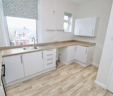 3 bedroom apartment to rent - Photo 5