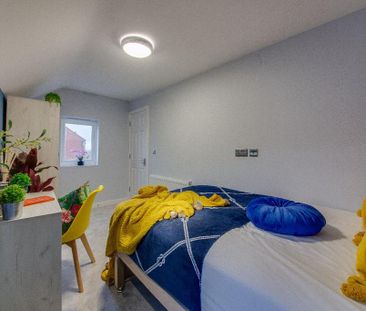 1 bedroom in a house share to rent - Photo 2