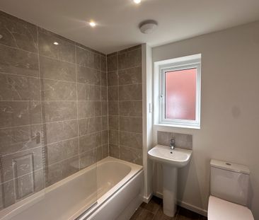 Violet Street - Photo 4