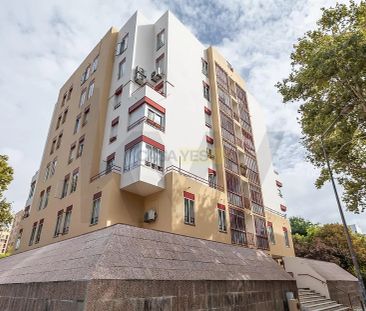 Apartment T2 in Lumiar, Lisboa - Photo 1