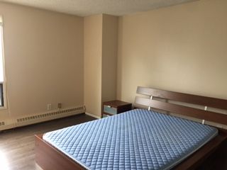 Well maintained 2 bdrms home for rent in the heart of Downtown Beltline! - Photo 4