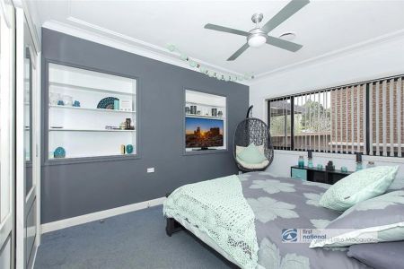 Spacious Family Home with Impressive Outdoor Features - Photo 4