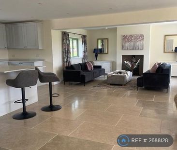 6 bedroom semi-detached house to rent - Photo 3