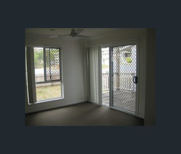 Spacious Family Home with Multiple Living Areas & Elevated Views - Photo 4