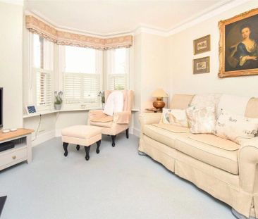 2 bedroom semi-detached house to rent - Photo 5