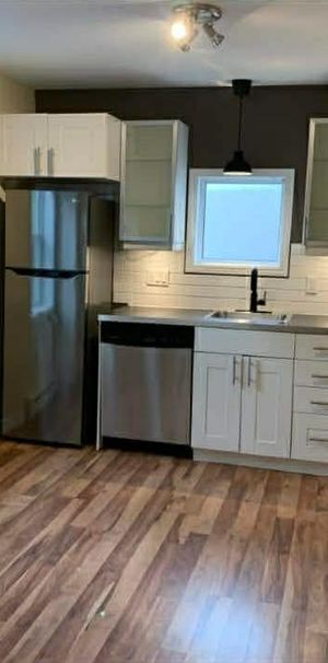 *Disponible* Appartement 3 ½ à louer à St-Sauveur semi-meublé - Photo 1