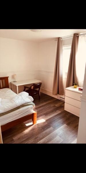 5 1/2 Ste-Foy - Photo 1