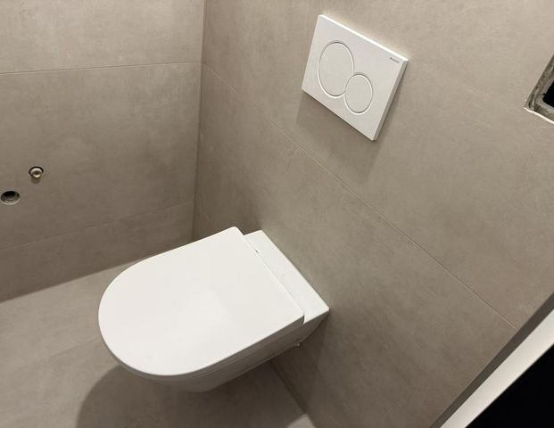 Attraktive 3,5-Zimmer Wohnung mit Balkon im 3. OG in Schwalbach am Taunus - Photo 1