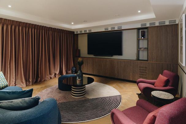 3 bedroom flat to rent - Photo 1