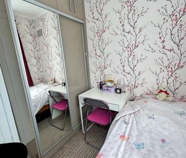 3 Bed Semi-Detached House, Leicester, LE3 - Photo 6