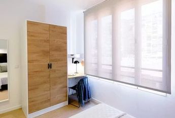 Calle Salamanca, Valencia, Valencian Community 46005