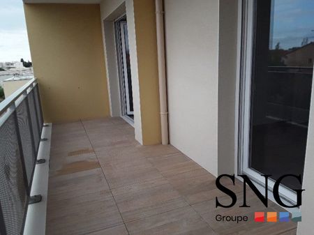 T2 AVEC BALCON+PARKING - Photo 3