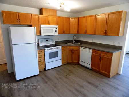 #202 309 Clareview Station Drive NW - Photo 2