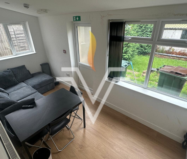 Sir Henry Parkes Road, Coventry - Photo 3