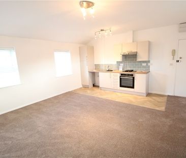 High Street, Wivenhoe, Colchester - Photo 6