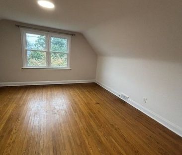 For Lease - 46 Delevan Crescent, Hamilton, Ontario - Photo 3