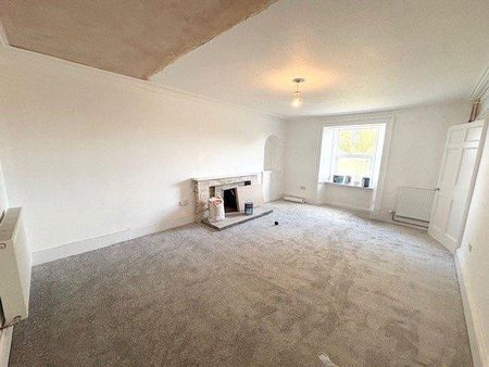 4 bedroom detached house to rent - Photo 3