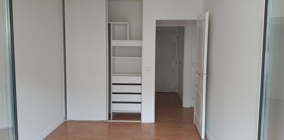 location Appartement T4 DE 88.44m² À PARIS - Photo 2