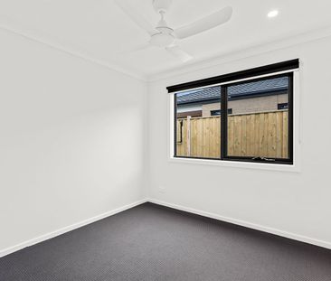 Modern and Stylish Family Home - Photo 4