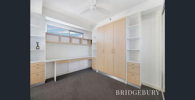 PENTHOUSE WITH OCCEAN VIEWS! - Photo 1