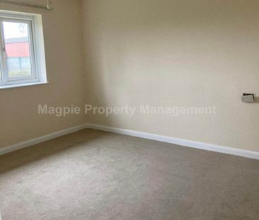 Price £1,395 pcm - Available Now - Unfurnished - Photo 2