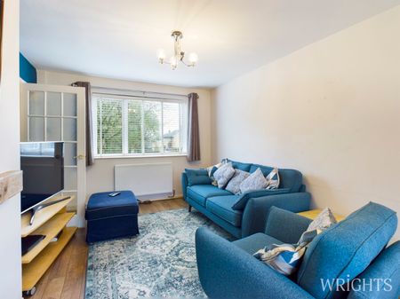 3 bedroom End Terraced House - Harwood Hill, Welwyn Garden City - Photo 2