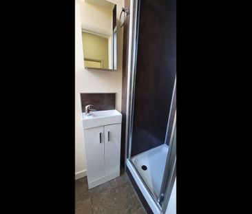 Studio Flat, Willesden Green, NW2 - Photo 3