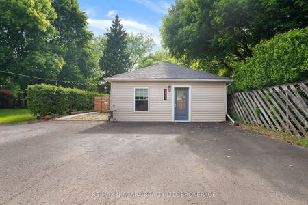 For Lease - 2971 Portage Road, Niagara Falls, Ontario - Photo 4