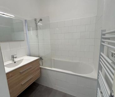Location Appartement 2 pièces 65m² ST AMBROIX 30500 - Photo 4