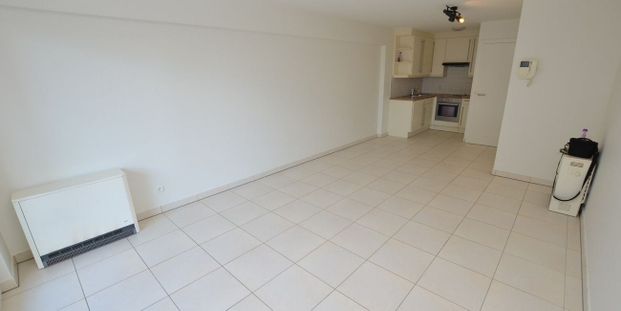 Appartement te huur in Oostende voor € 800 met 2 slaapkamers - Photo 1