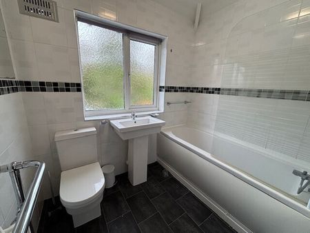 Wentworth Park Avenue - Photo 4