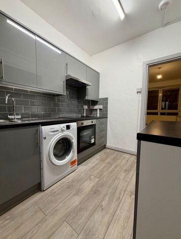 2 Bed Flat, Whites Grounds Estate, SE1 - Photo 4