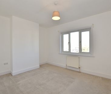 2 bedroom end of terrace house to rent - Photo 6