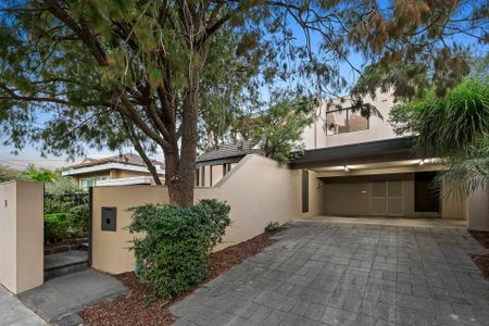 Spacious Family Living in Enviable Locale - Photo 3