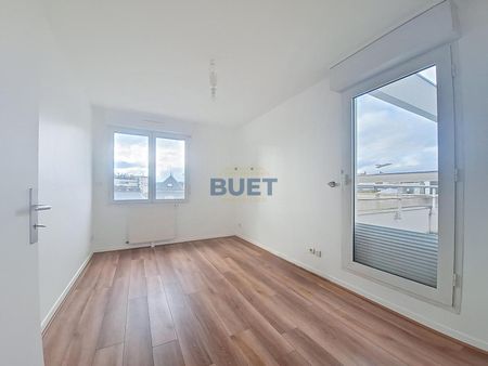 A LOUER - Appartement T6 aux ALLEES DU PARC, au 11 ... - Photo 3