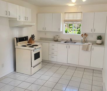 21/2 En Face D'un Parc - Photo 1