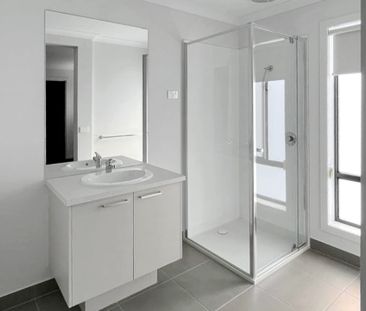 722 UNION ROAD, Glenroy NSW 2640 - House For Rent | Domain - Photo 6