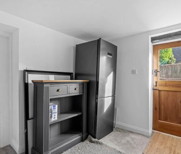 3 bedroom cottage to rent - Photo 2