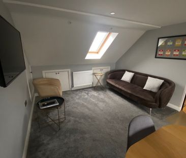 The Philog, Whitchurch, Cardiff - Photo 1