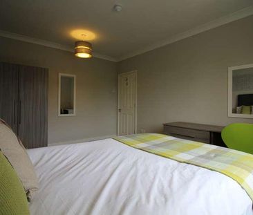 London Road, Earley, Reading, RG6 - Photo 4