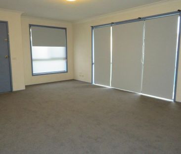 NEAT, TIDY & READY TO GO! - Photo 3