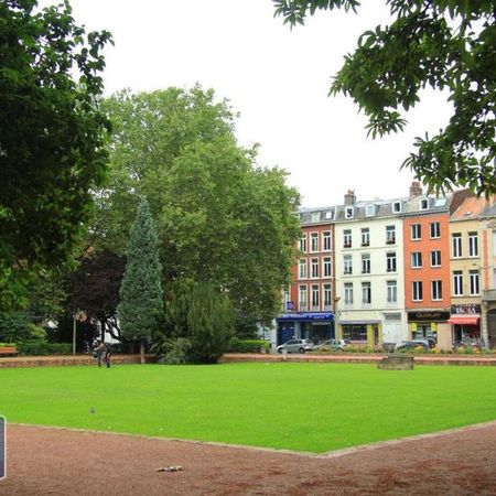 Location Appartement 1 pièce 27m² LILLE 59000 - Photo 4