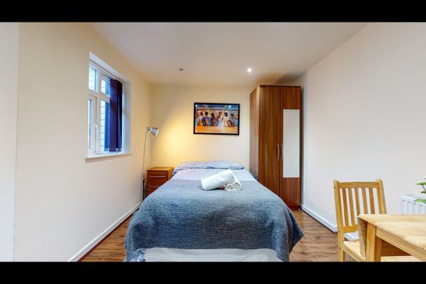 Studio Flat, Willesden Green, NW2 - Photo 1