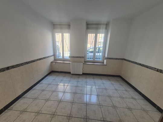 Location Appartement 2 pièces 41m² LILLE 59000 - Photo 1